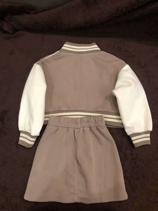 Костюм для дівчинки