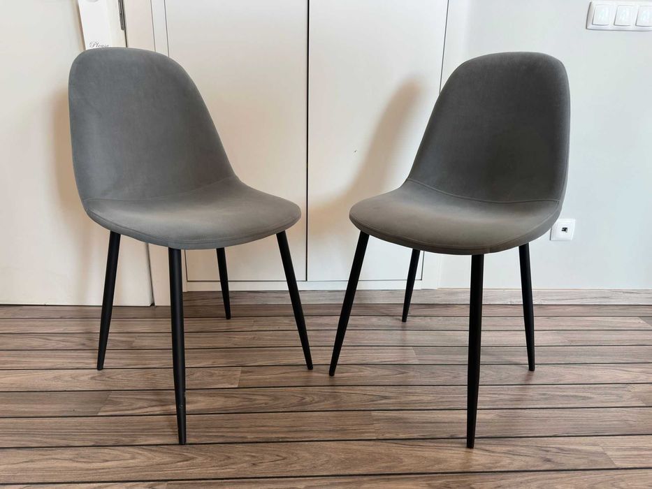 Cadeiras em Veludo Cinzento