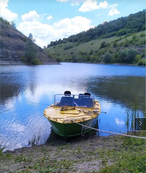 Терміново продам моторний човен Прогрес 4