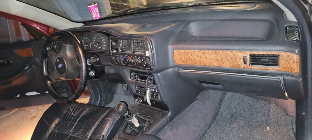 Ford Scorpio SW 2.0 i Ghia