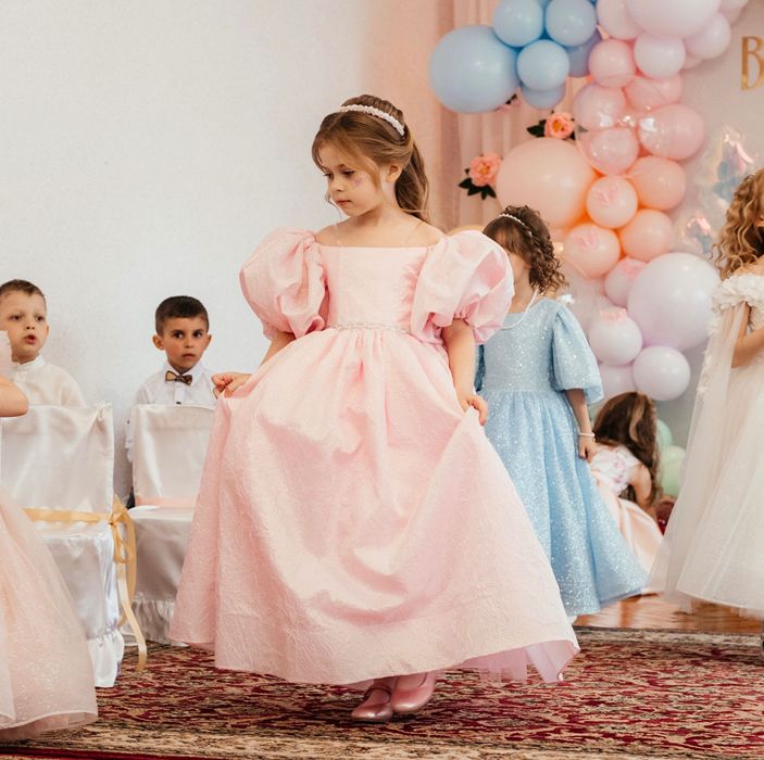 Випускна сукня в садочок ( 116 розмір)