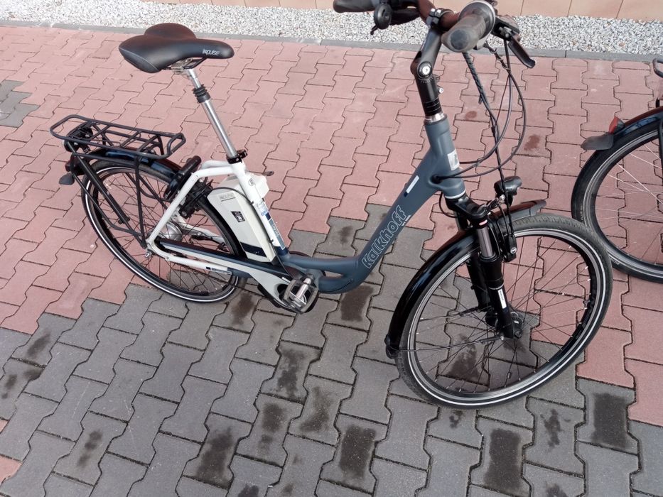 Rowery turystyczne elektryczne