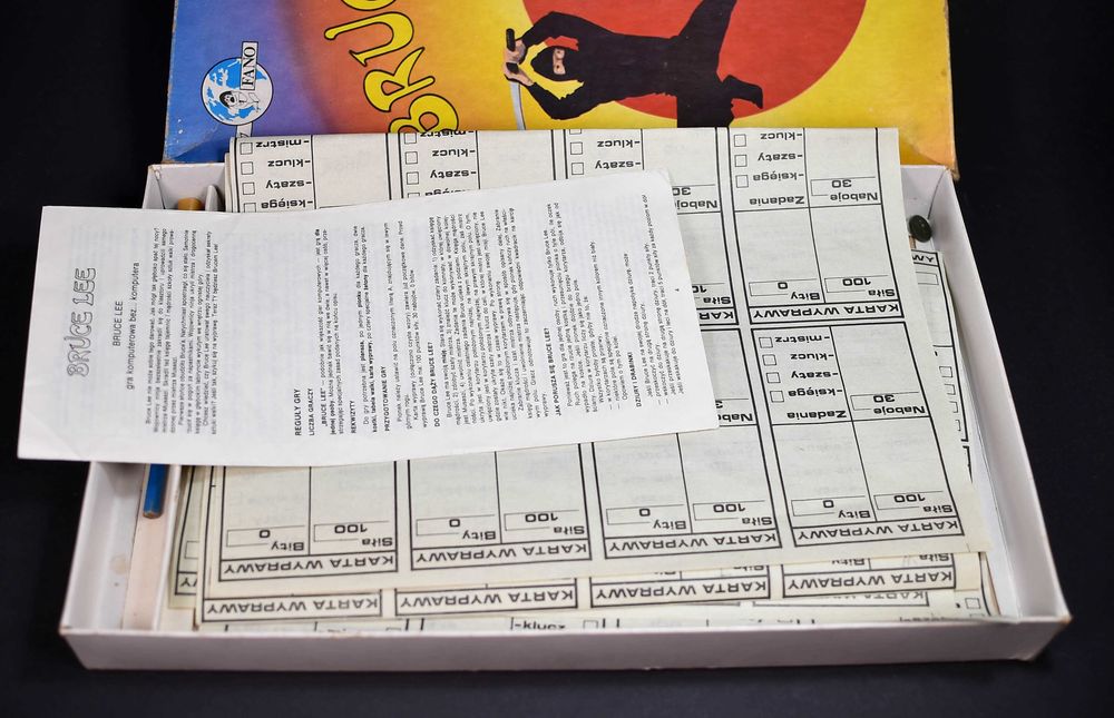 Gra Planszowa Bruce Lee PRL Strumień • OLX.pl