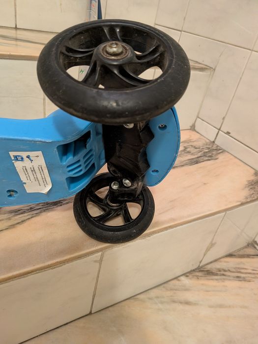Trotinete infantil azul 3 rodas
