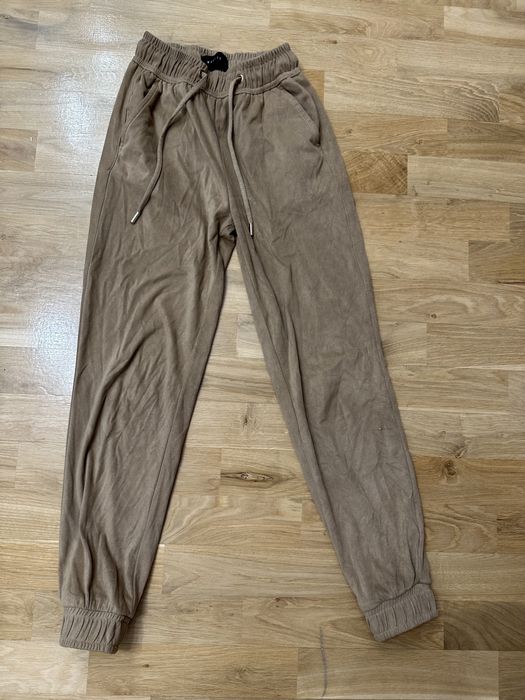 Spodnie mohito 32 xxs Ala zamsz joggery