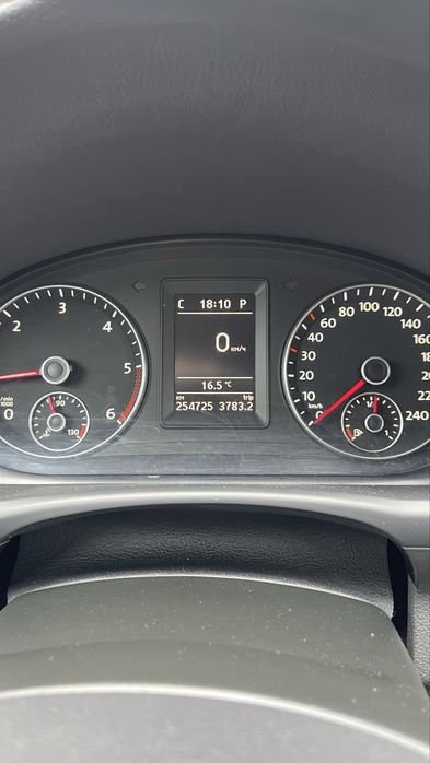 Volkswagen Touran 2.0 Diesel Automatic | Чесний пробіг | Відмінний стан
