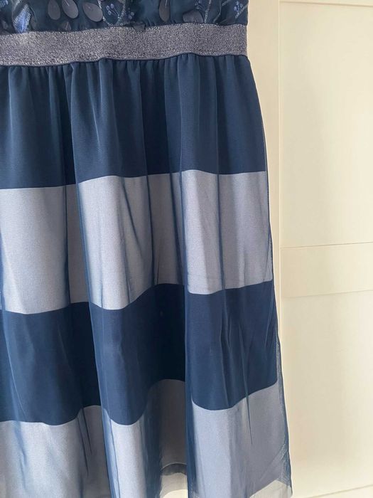 Quiosque Sukienka koktajlowa roz 44