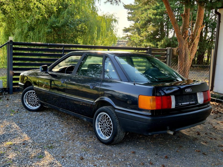 Audi 80 B3 1990r sedan 1.6 benzyna 158 tys km