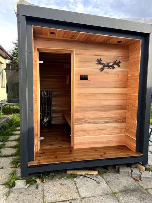 Sauna ogrodowa premium w kontenerze z płyty zespolonej 100 mm PIR