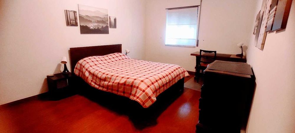 Quarto individual em moradia- Lisboa a estudante/jovem trabalhador