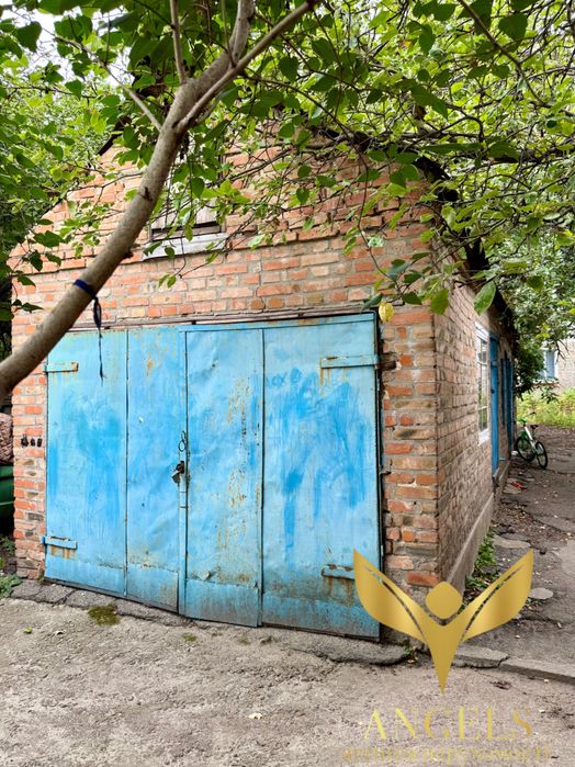 Продаж 6-кімнатного будинку з можливістю розділу на два входи: АГО, всі зручності, м.Кропивницький