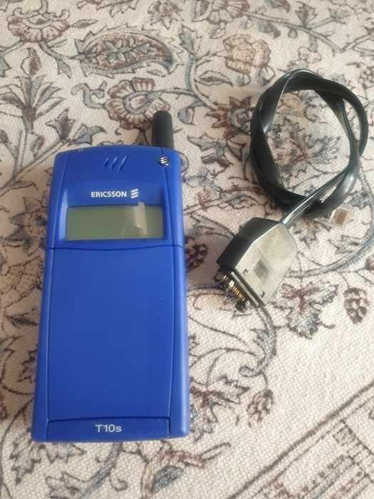 26 letni telefon stan kolekcjonerski Ericsson T10S