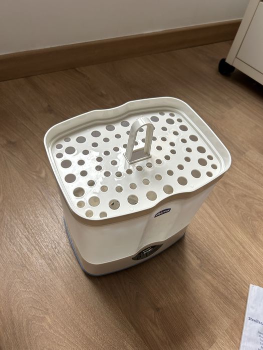 Esterilizador a vapor eletrico chicco 3 em 1 com dimensao ajustavel - novo custa 90€ !!!
