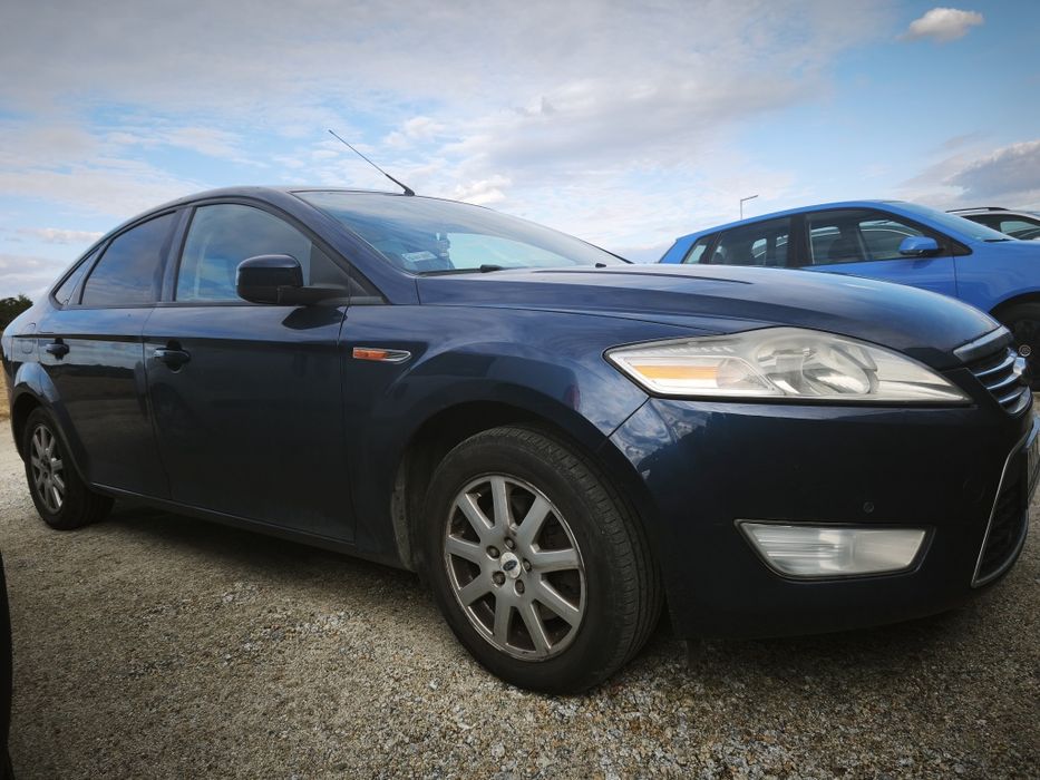 Ford Mondeo MK4 wersja Ghia  2.0 benzyna