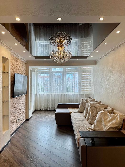 Оренда ПРОСТОРОЇ ДВО(ТРИ)КІМНАТНОЇ квартири вул. Руська 219Е