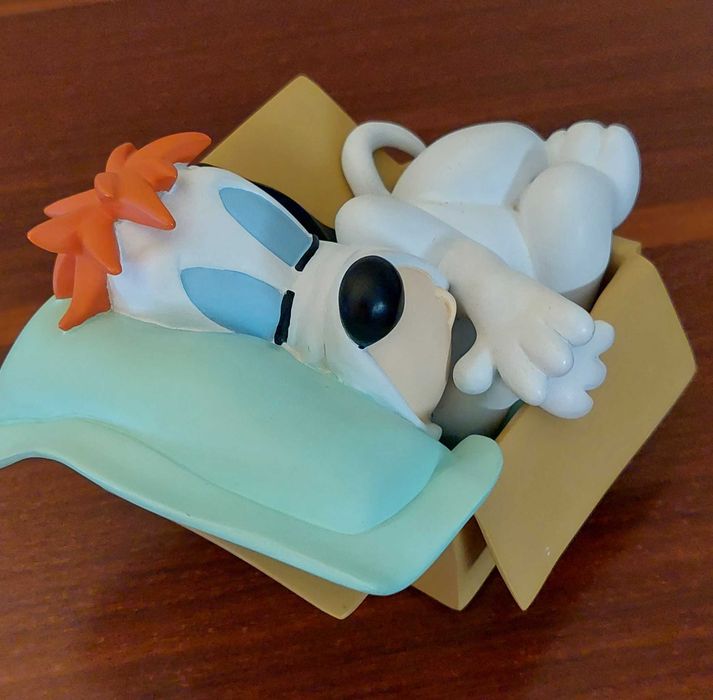 Figura do Droopy em resina.