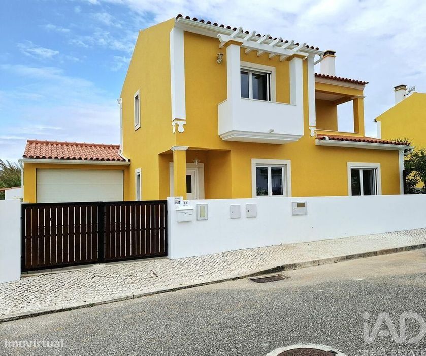 Moradia isolada T2 em Amoreira de 124 m2