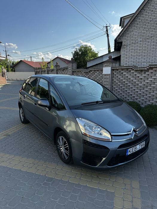 Citroen c4 picasso 2008рік 1.6hdi сів поїхав авто в Україні