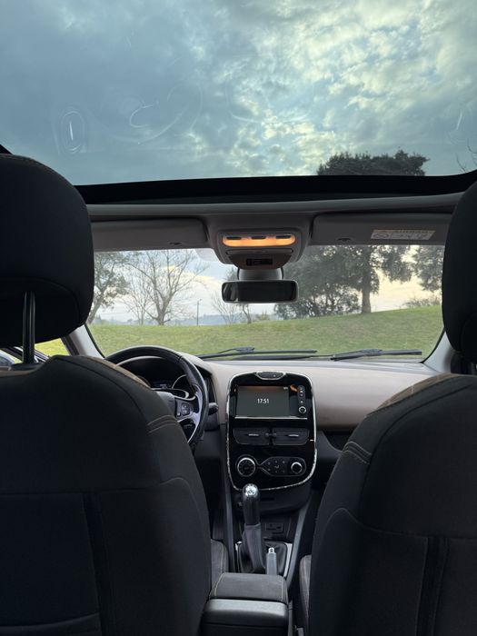 Renault Clio 1.2 Gasoleo –2015 – Excelente Estado**