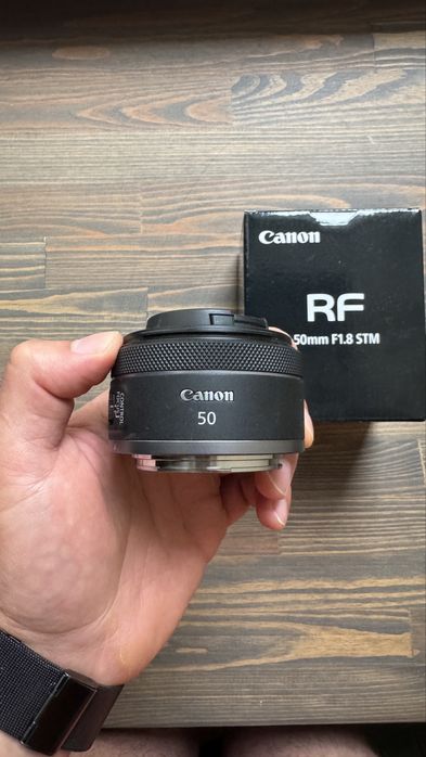 Обʼєктив rf 50 1.8 stm