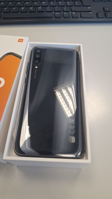 Xiaomi Mi A3 Smartphone + Accessories, Gray Color, 4 GB – 128 GB64740050097666121