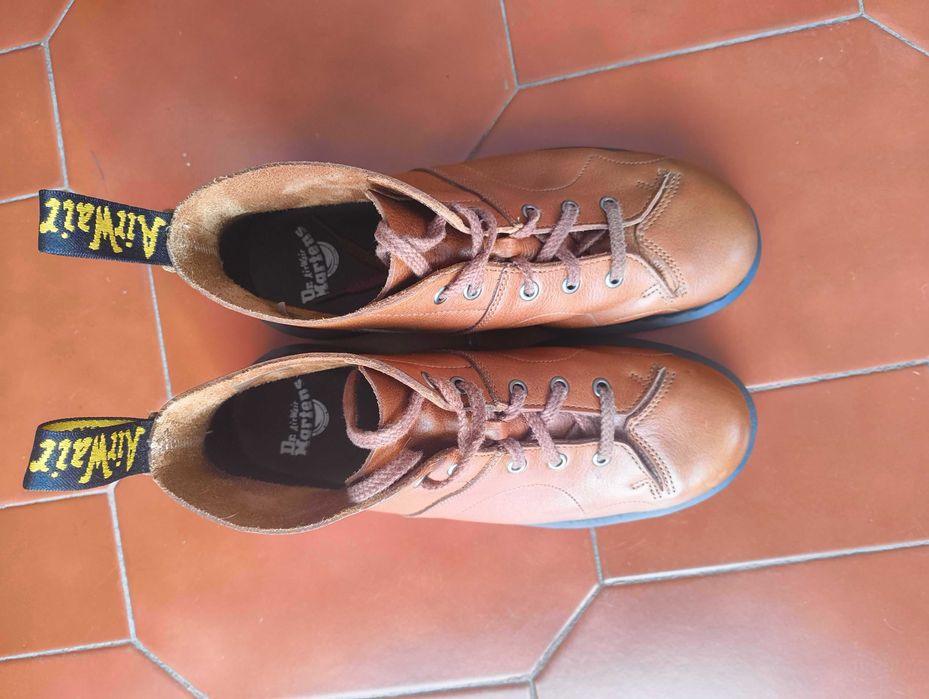 Botas Couro Dr. Martens Church Buckingham Monkey (Homem - 42)