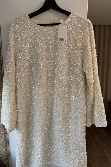 Сукня в паєтках H&M