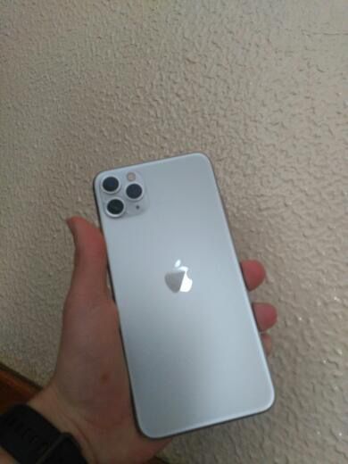 Iphone 11 pro max branco