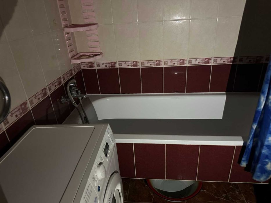 здам 2 квартиру  на Ширшова