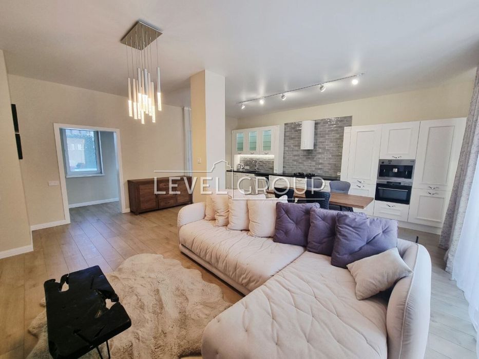 Козин, оренда нового будинку в містечку, автономність 100%!