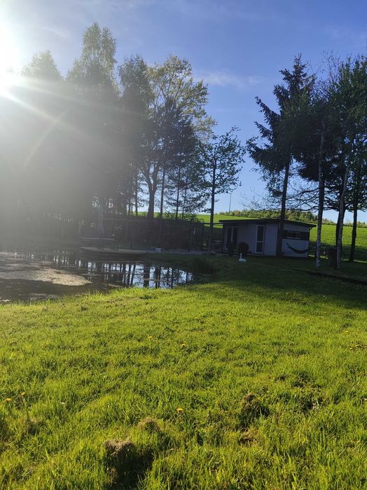 Domek letniskowy nad stawem klimatyzowany zator