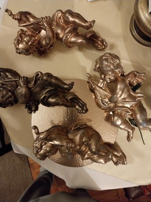 4 Serafins dourados vendo os 4 ou conj de 2