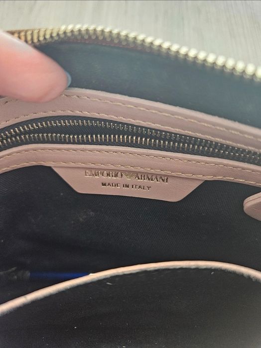 Mala pequena da Emporio Armani