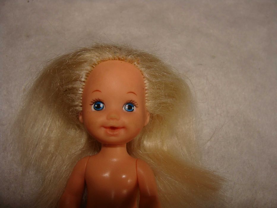 Boneca Kelly/Shelly Baby Sister of Barbie de 1994