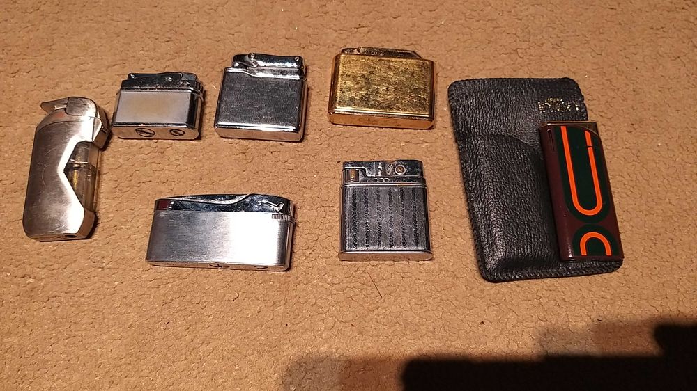 vintage isqueiros antigos