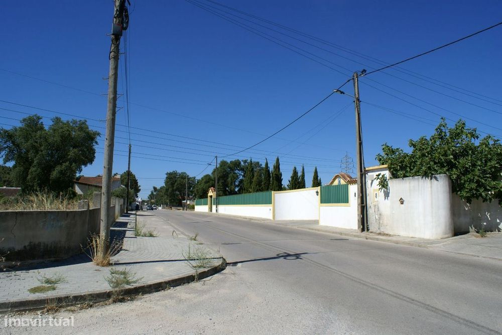 Terreno Em Foros Da Catrapona - Seixal