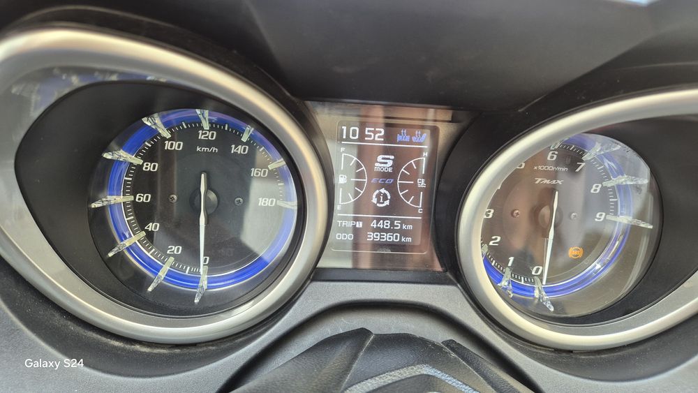 Yamaha TMAX 530 DX