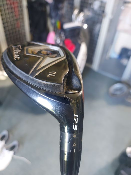 Resque Titleist stan idealby