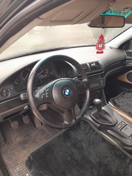 BMW e39 (m54b22)
