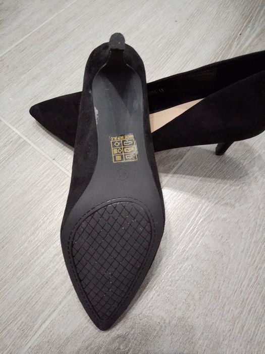 Buty szpilki 40 nowe czarne zamsz