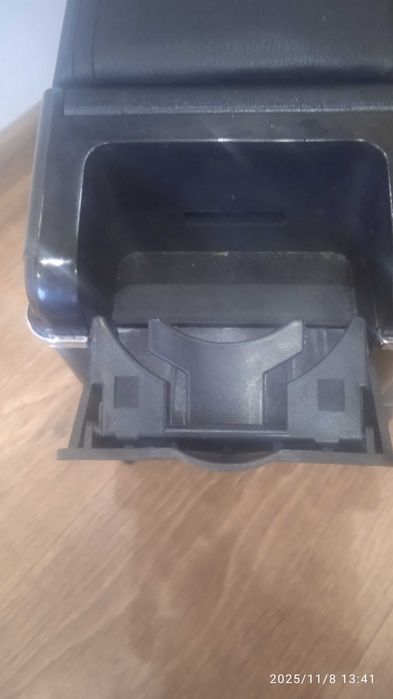 пiдлокотник для авто