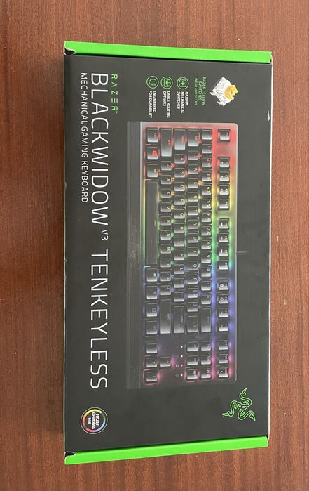 Teclado Razer Blackwidow V3 Tenkeyless novo