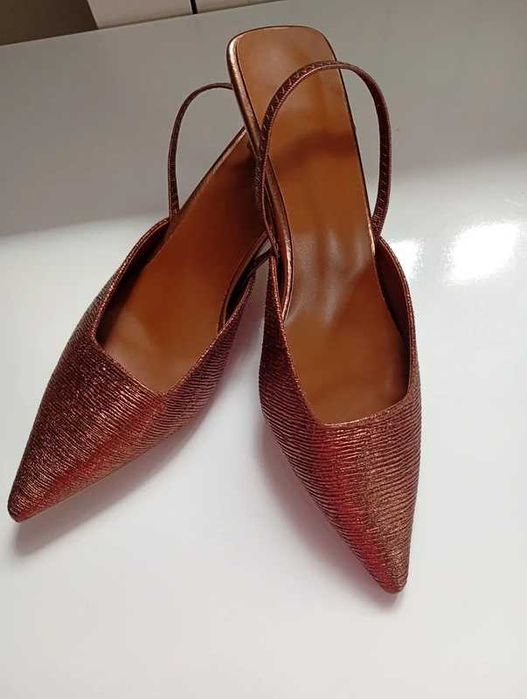Nowe buty damskie na obcasie r 43 brązowo złote