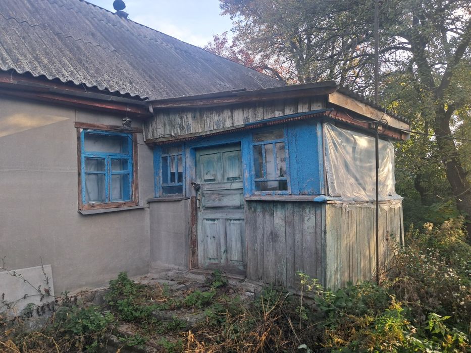 Продам хату в селі