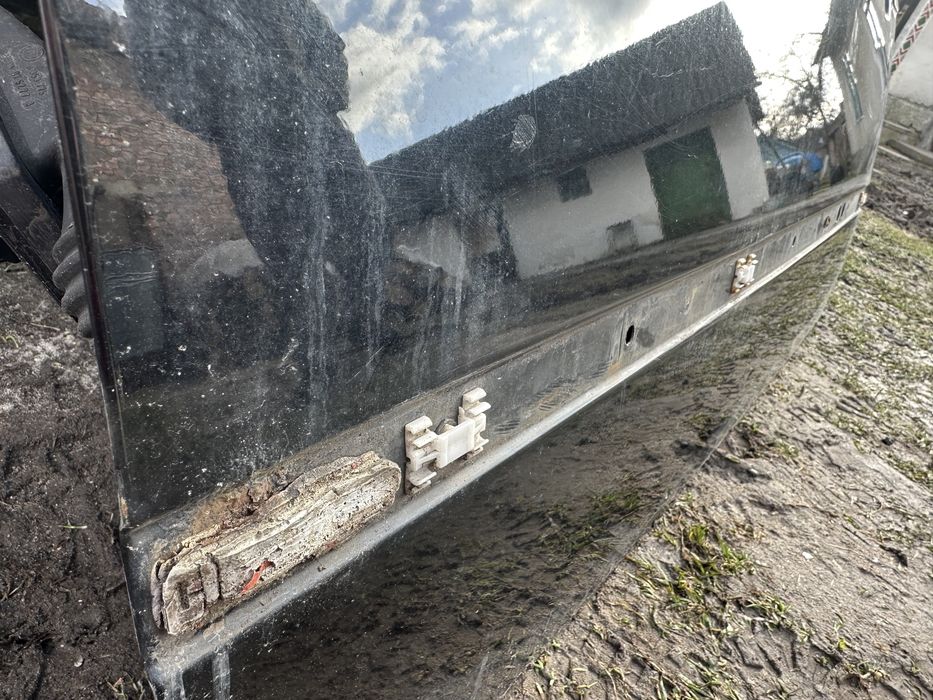 Передня ліва водійська дверка двері водія дверь левая БМВ е36 купе