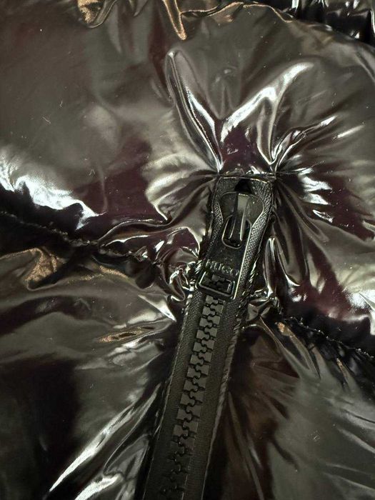 Чоловіча Куртка  пуховик Hugo Boss Black  глянц