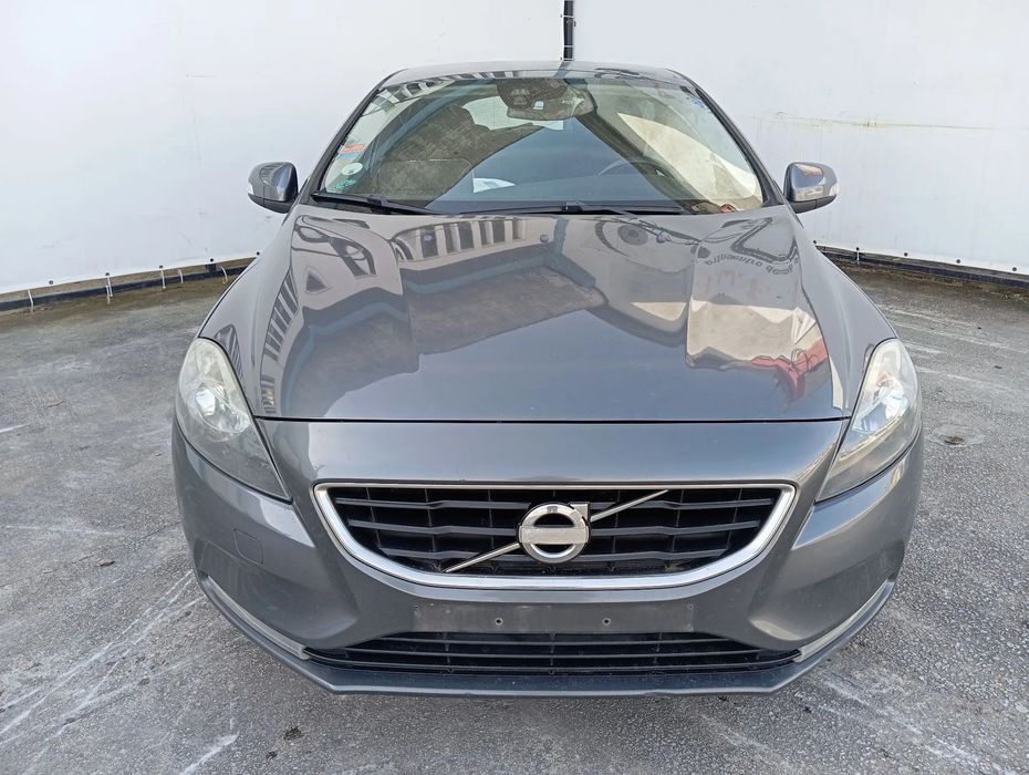 Para peças VOLVO V40 Hatchback Van (525)