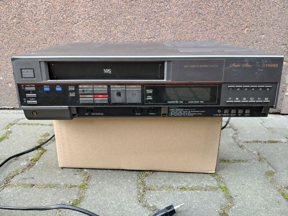 Magnetowid Fisher nagrywarka VHS FVH-P711K