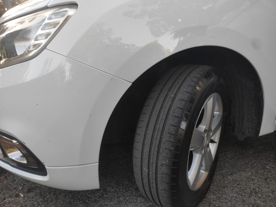Dacia Logan 1.5 DCI Mcv nacional diesel