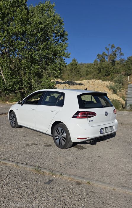 Volkswagen Golf — fotografia 4